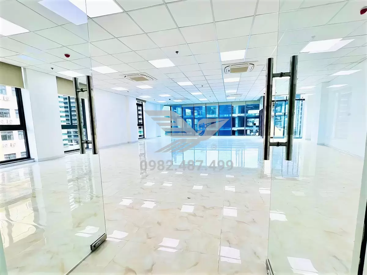 cao-oc-van-phong-everlease-12b-14b-ngo-van-nam-quan-1