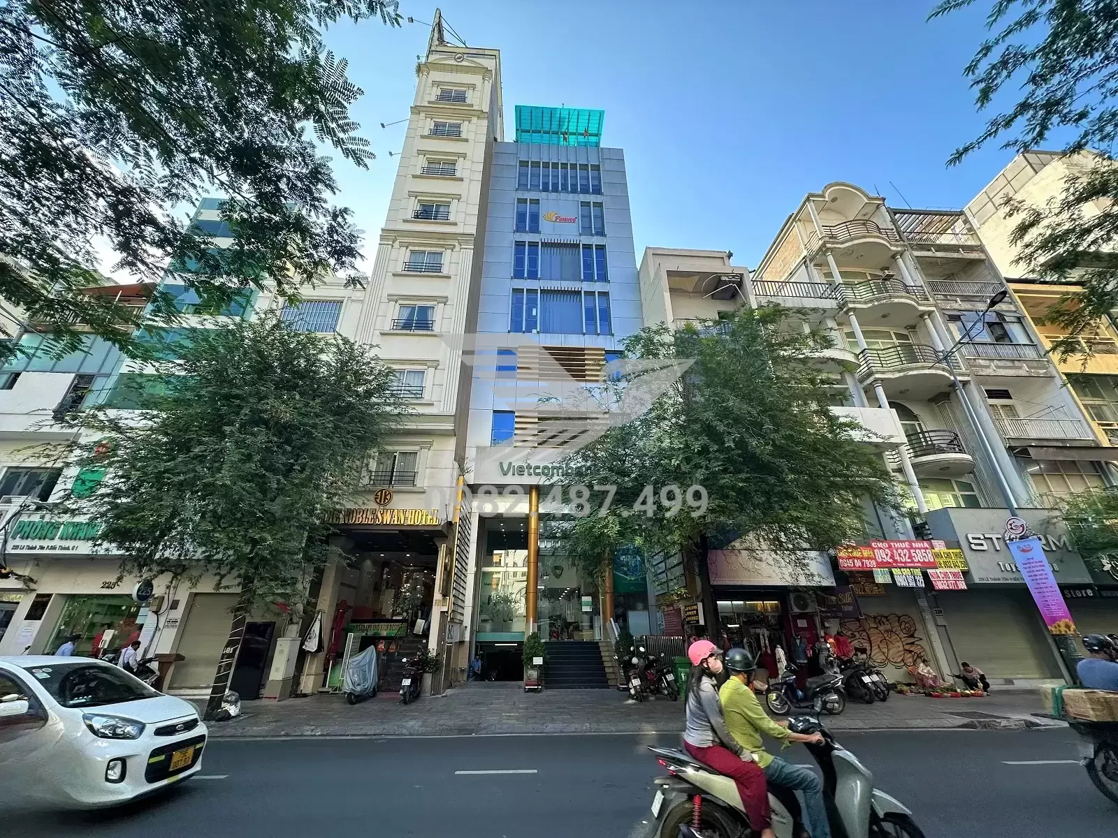 Tòa nhà Fimexco – 231-233 Lê Thánh Tôn, Phường Bến Thành