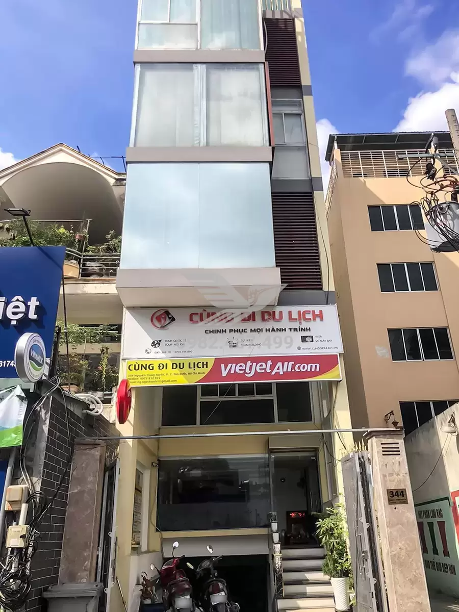 Lighthouse Nguyễn Trọng Tuyển