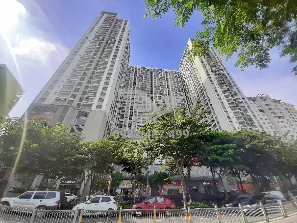 ROX Center The Gold View – 346 Bến Vân Đồn, Phường Vĩnh Hội, Quận 4.