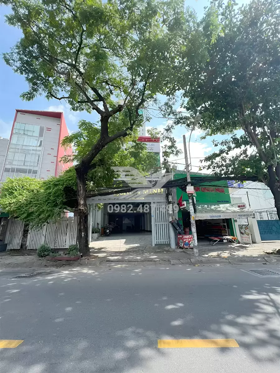 Tòa nhà Quang Minh