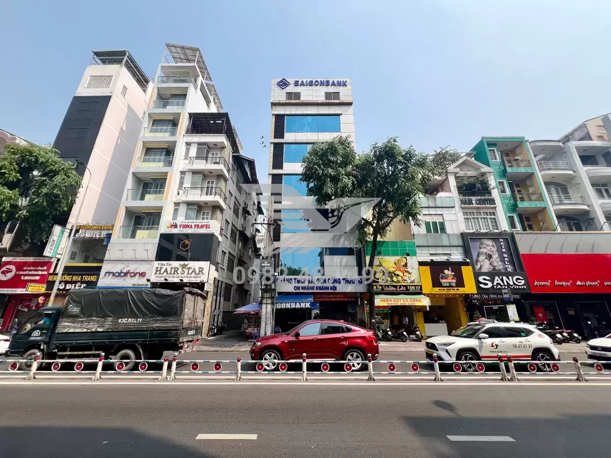 Saigonbank - 208-210 Khánh Hội, Phường Khánh Hội, TP. HCM