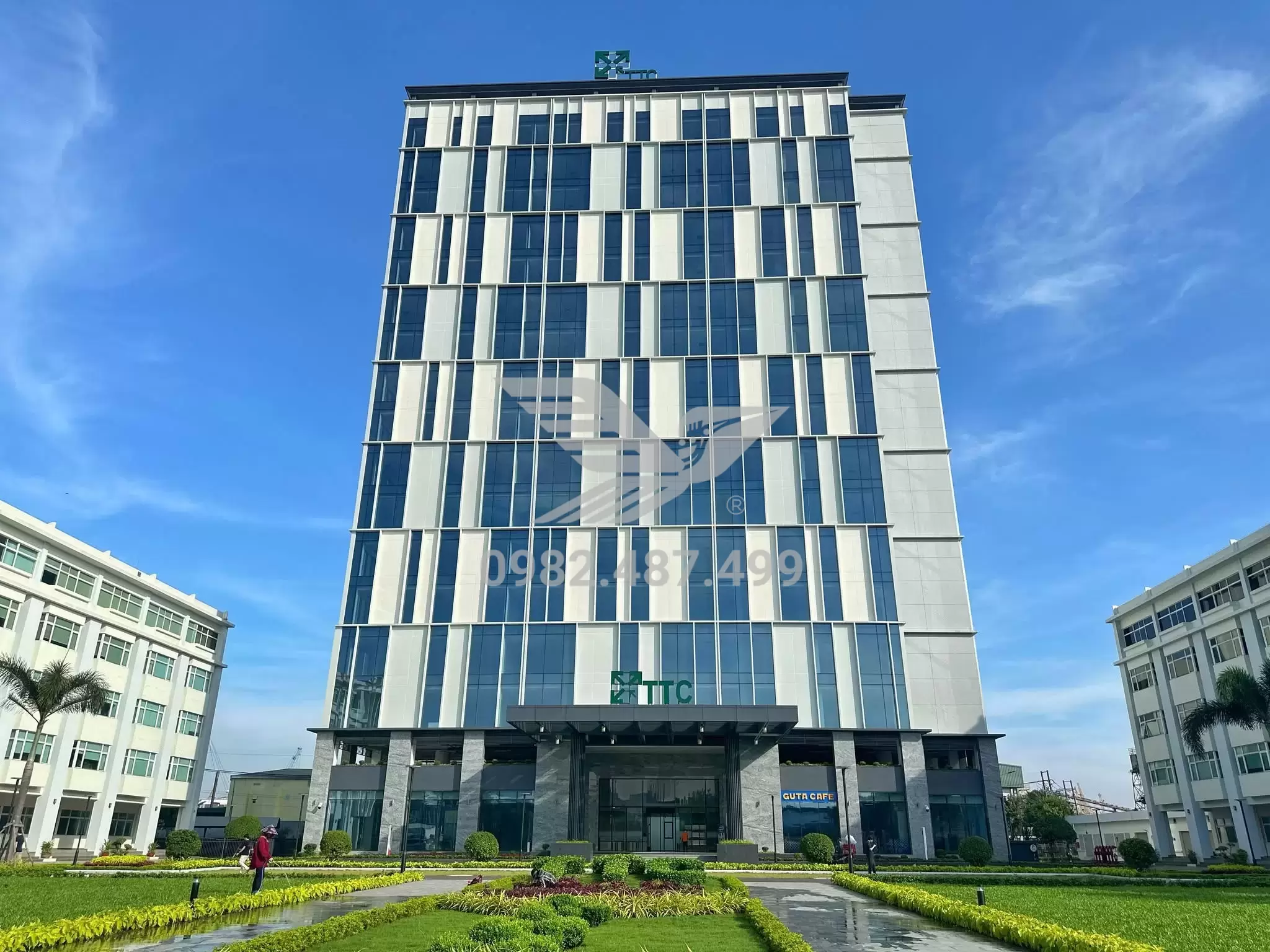 Tòa nhà Tân Thuận – 1 Tân Thuận, Quận 7, TP. HCM