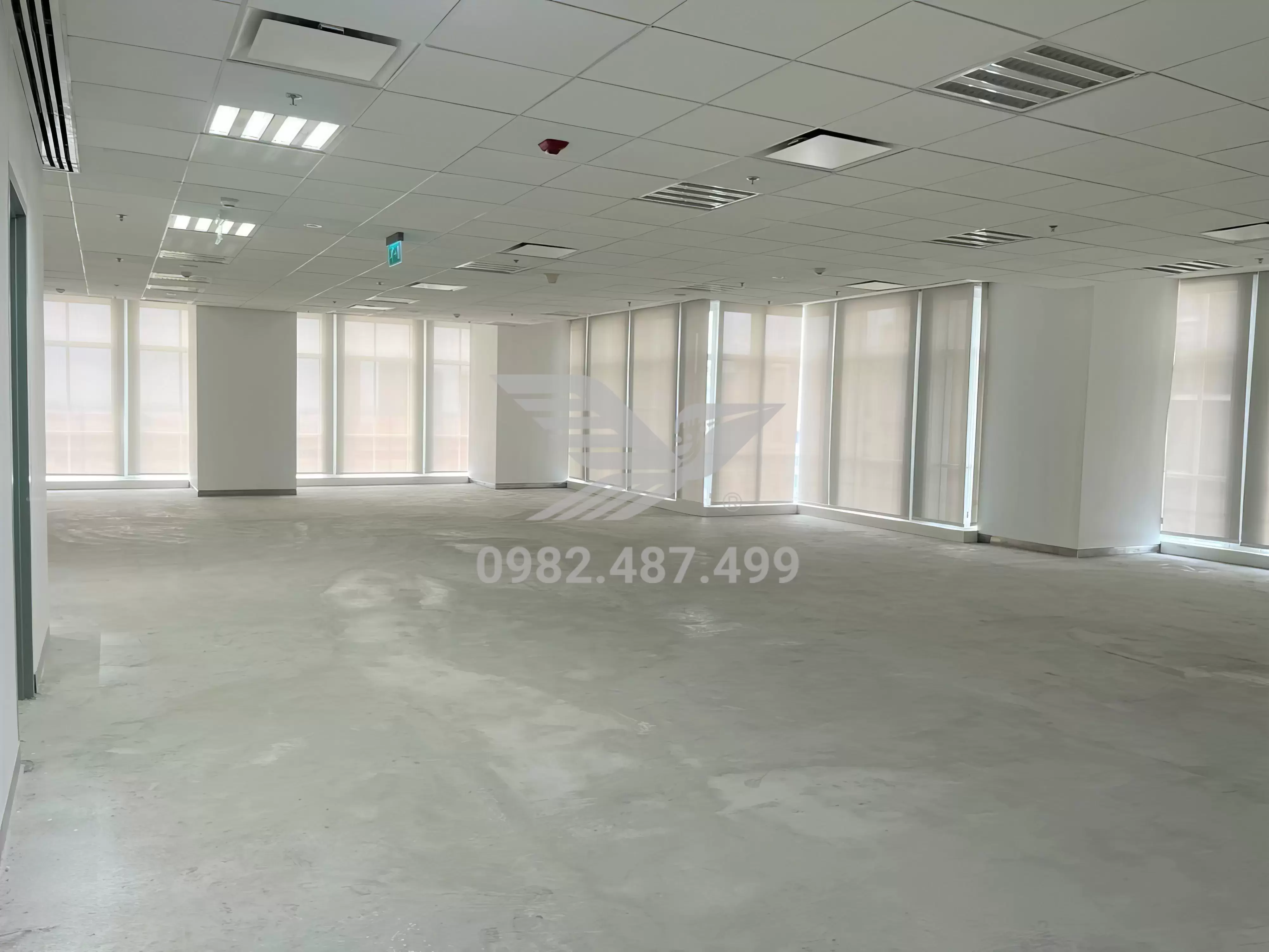 vietcombank-tower-5-cong-truong-me-linh